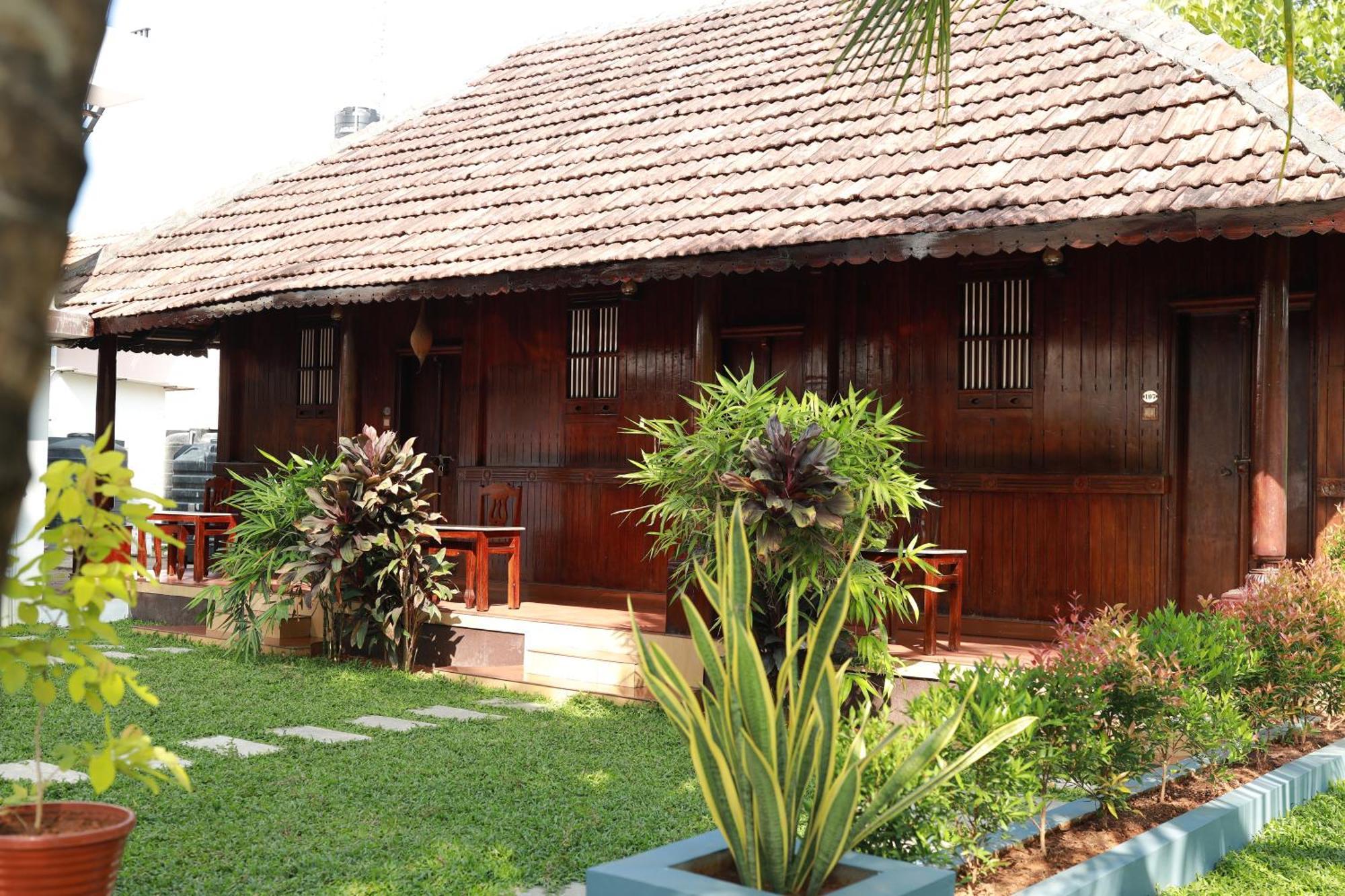 Cherai Beach Palace Экстерьер фото